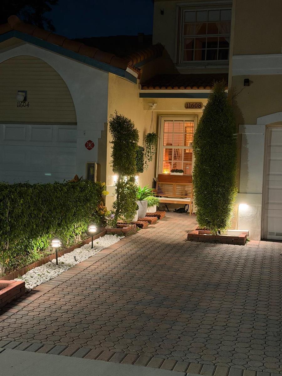 11608 NW 47TH Court, Coral Springs FL 33076 photo 2