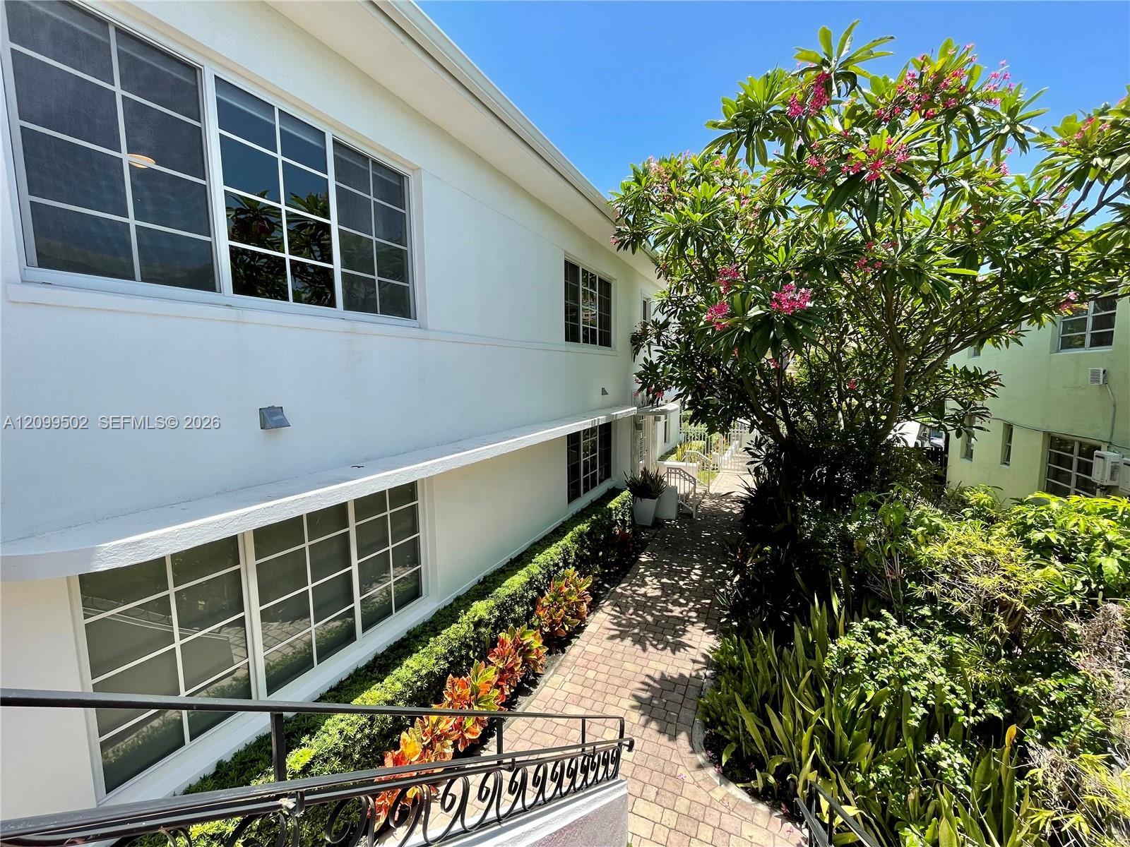 2840 Pine Tree Dr # 1, Miami Beach FL 33140 photo 5