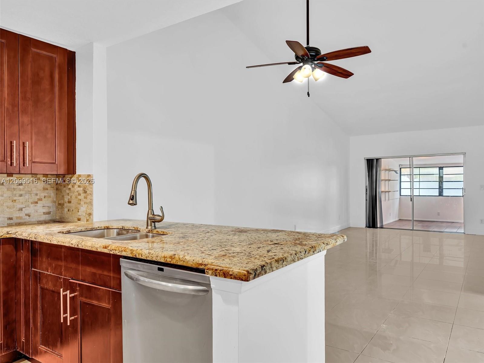 2408 N 35th Ave # 2408, Hollywood FL 33021 photo 3