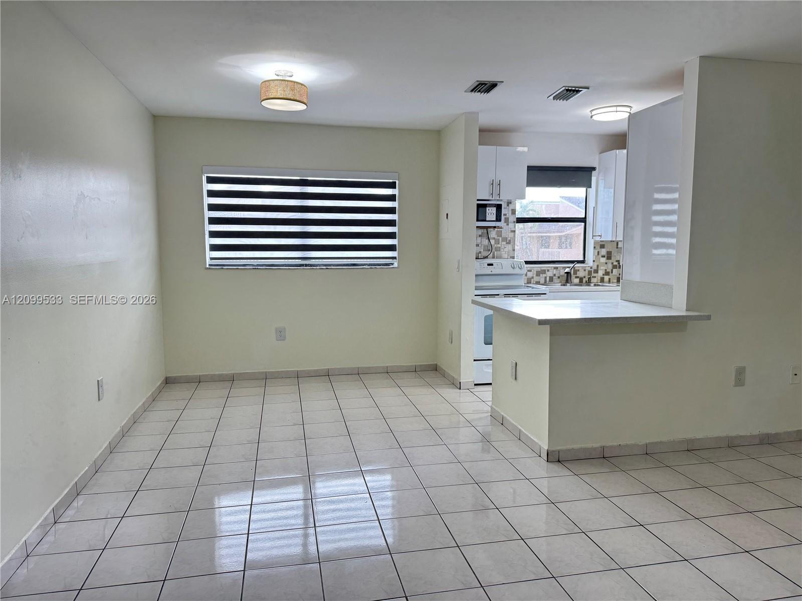 15475 SW 80th St # 15, Miami FL 33193 photo 4