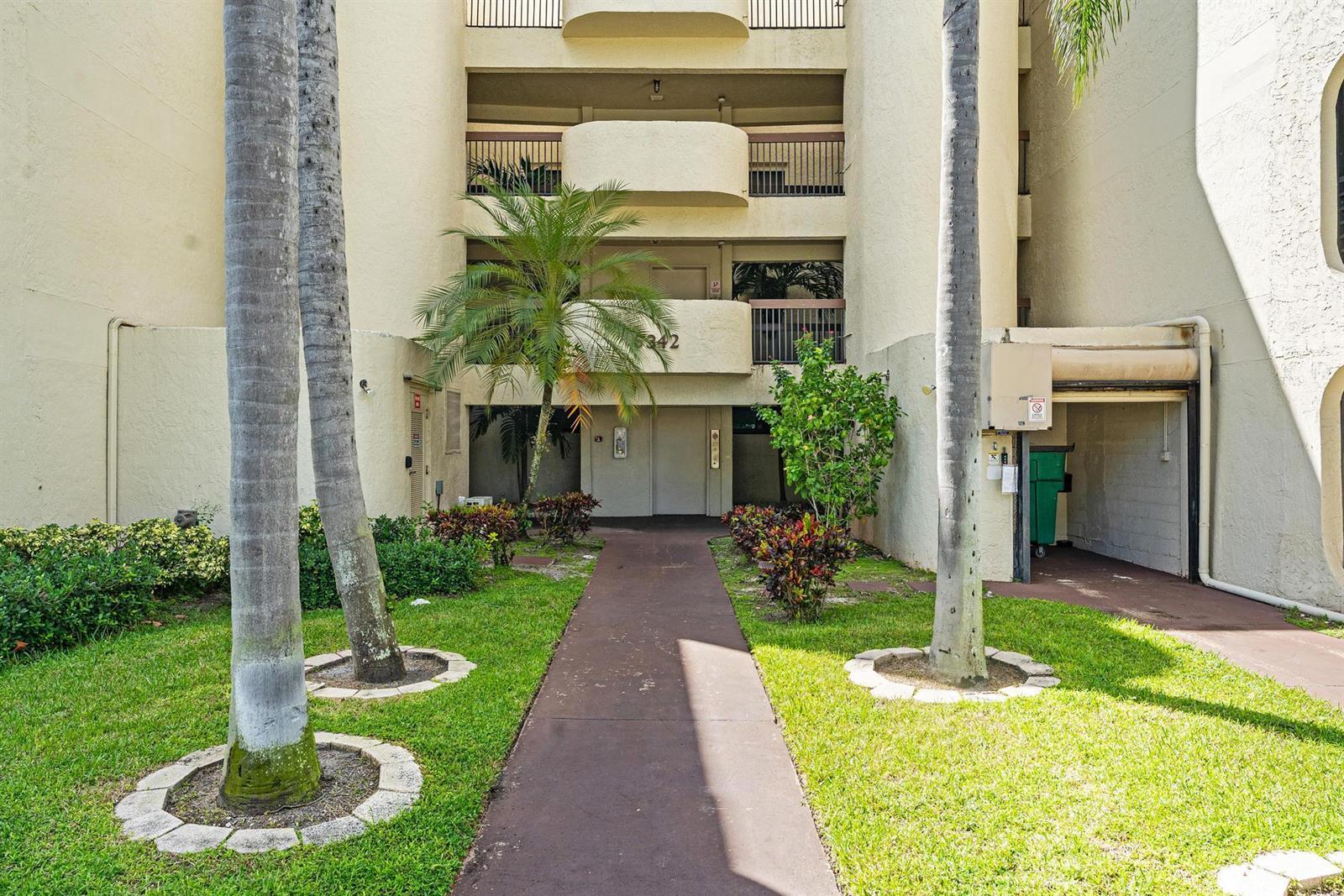 6342 LONGBOAT Lane W # 403, Boca Raton FL 33433 photo 4