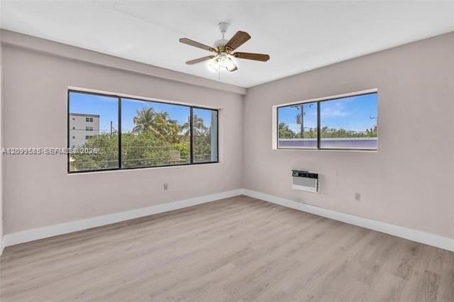 1165 Marseille Dr # 20, Miami Beach FL 33141 photo 3