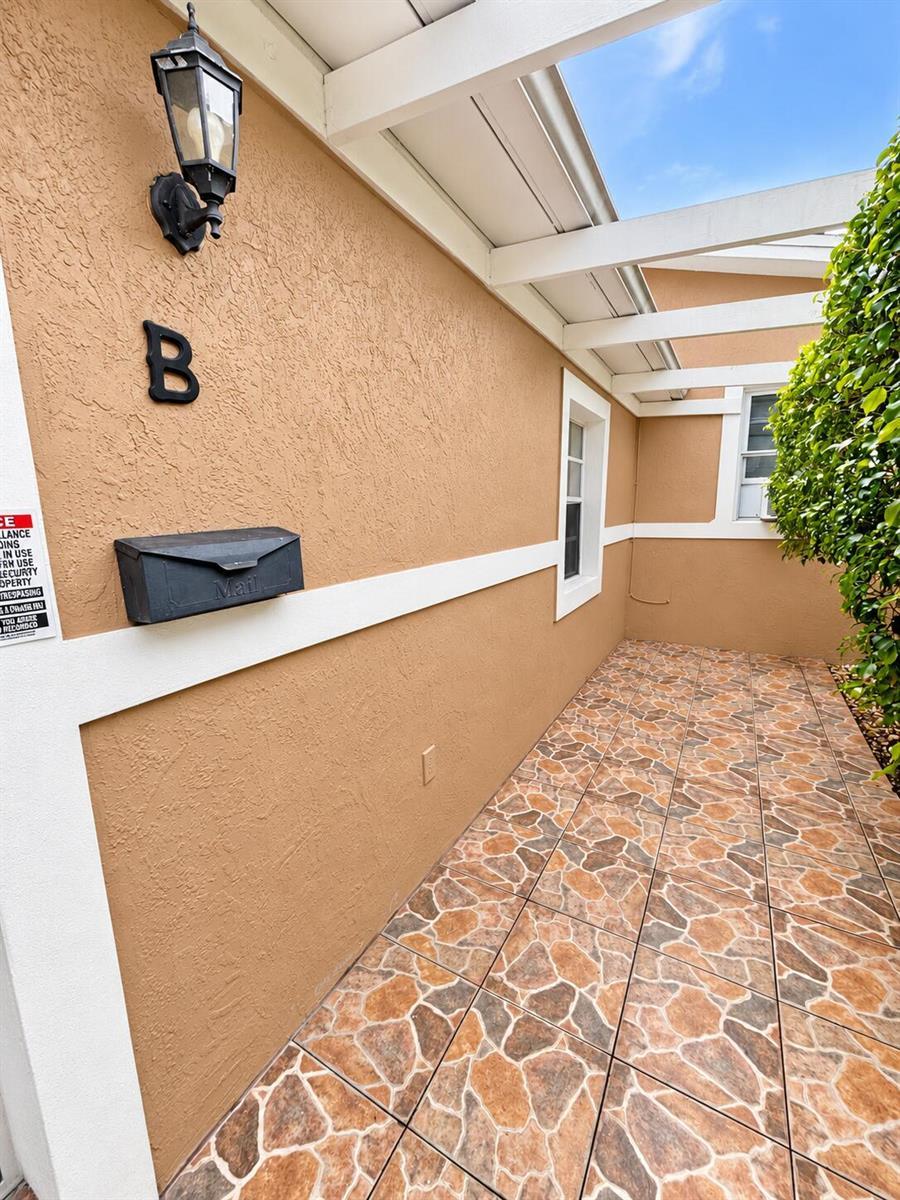 2735 NE 9TH Avenue Unit B, Wilton Manors FL 33334 photo 5