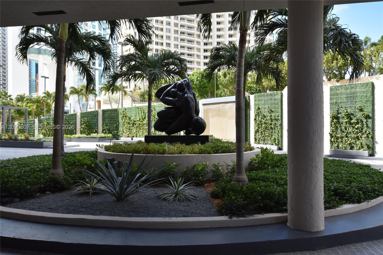 540 BRICKELL KEY DR # 902, Miami FL 33131 photo 2