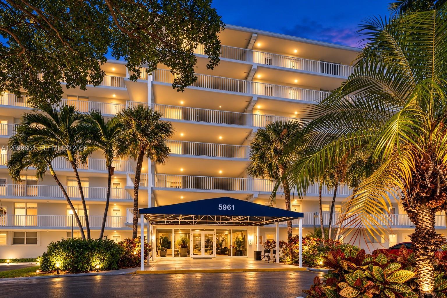 5961 NW 2nd Ave # 612, Boca Raton FL 33487
