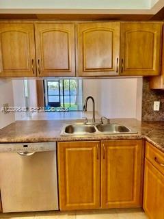 112 Lake Emerald Dr # 109, Oakland Park FL 33309 photo 5