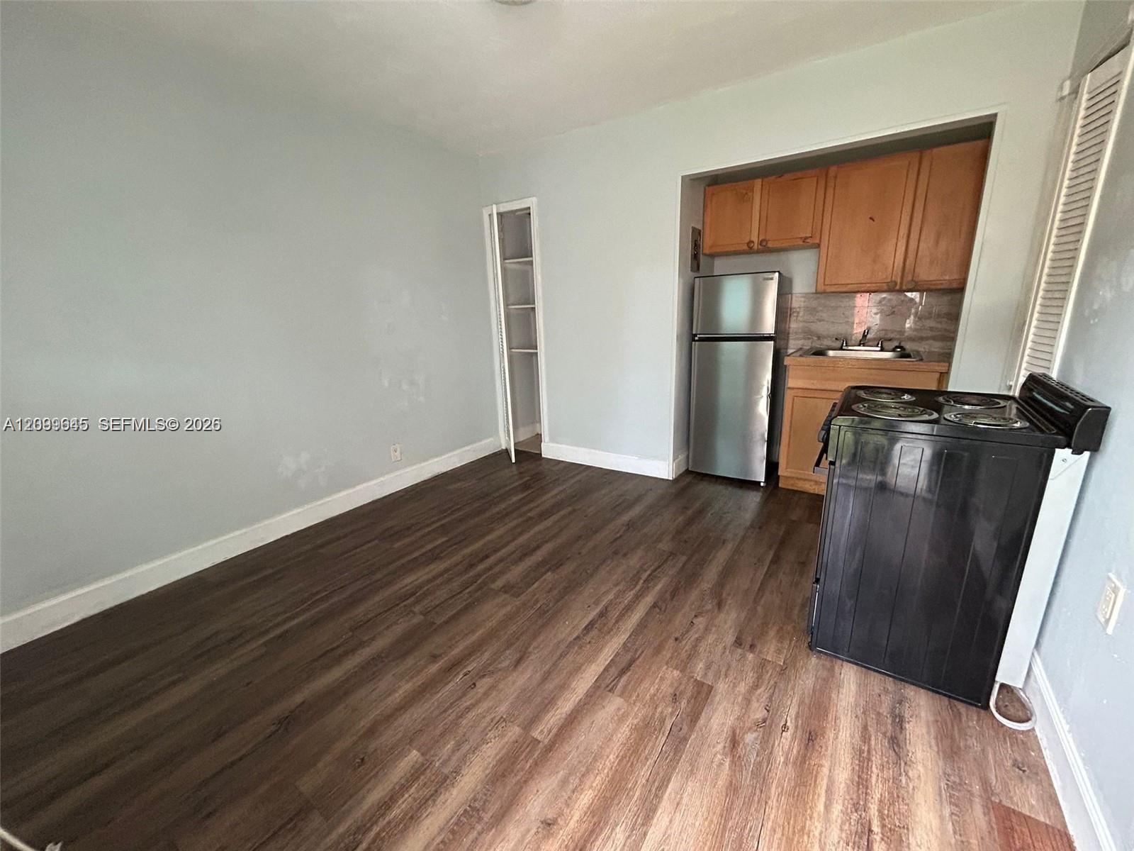 2316 Madison St # 29A, Hollywood FL 33020 photo 2