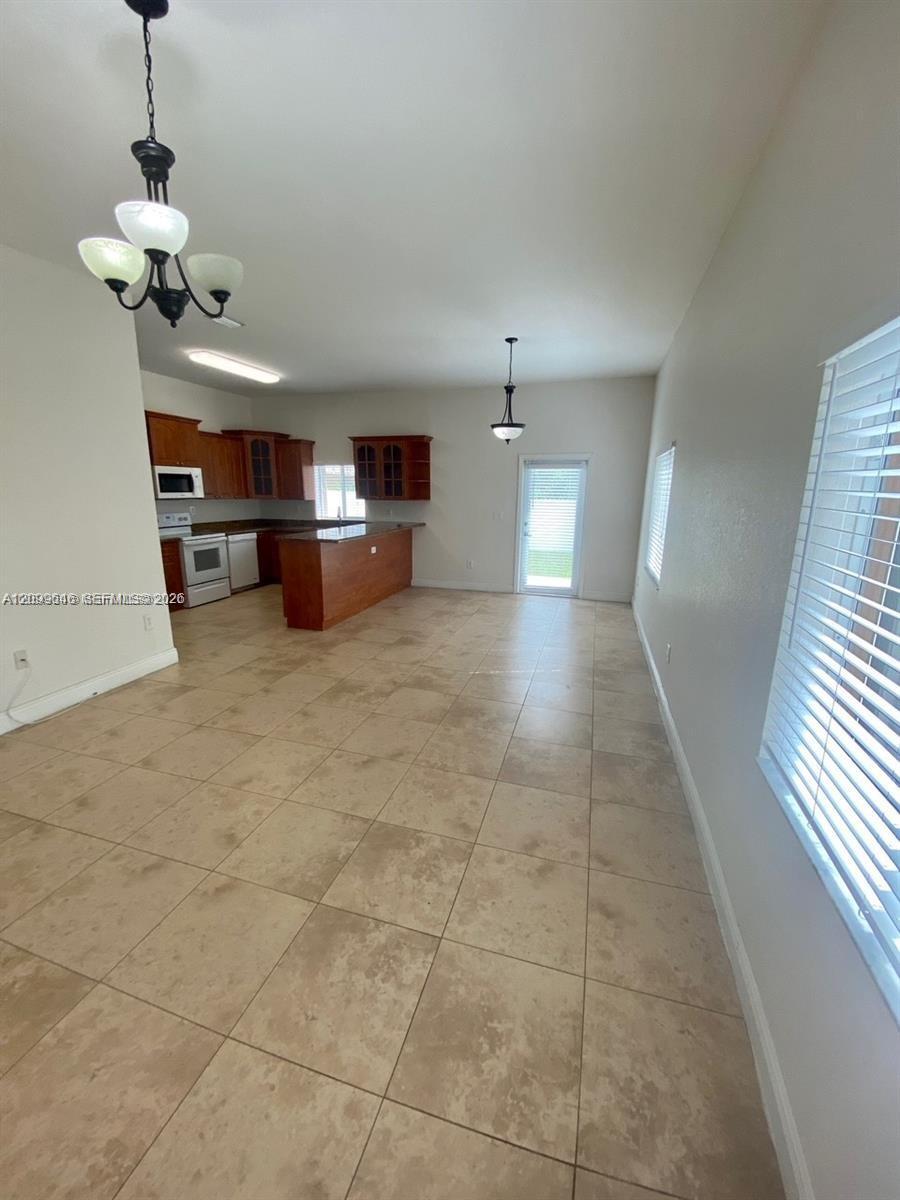 2485 W 5th Ct # B, Hialeah FL 33010 photo 5