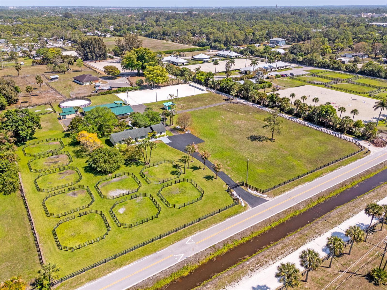 1230 F Road, FL 33470 photo 2