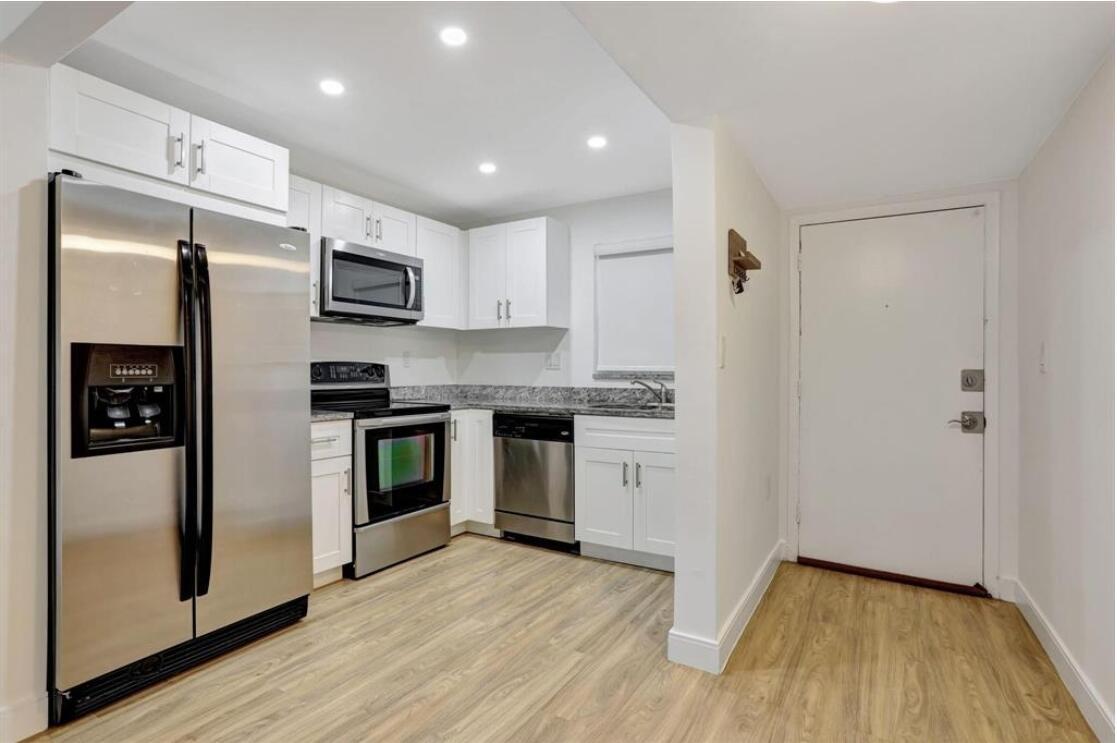 6507 WINFIELD Boulevard # C, Margate FL 33063 photo 2