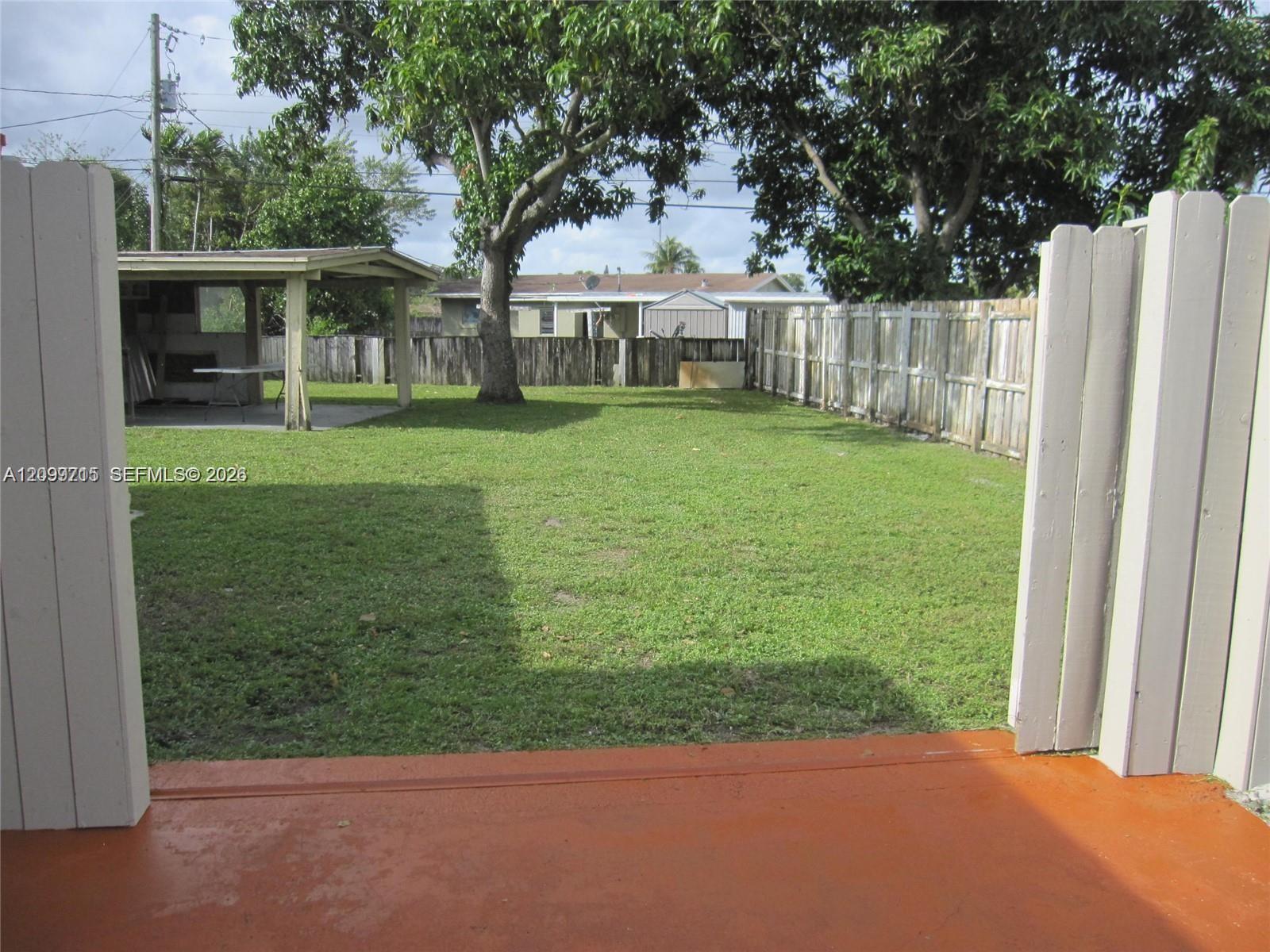 3150 SW 37th Ave, West Park FL 33023 photo 5