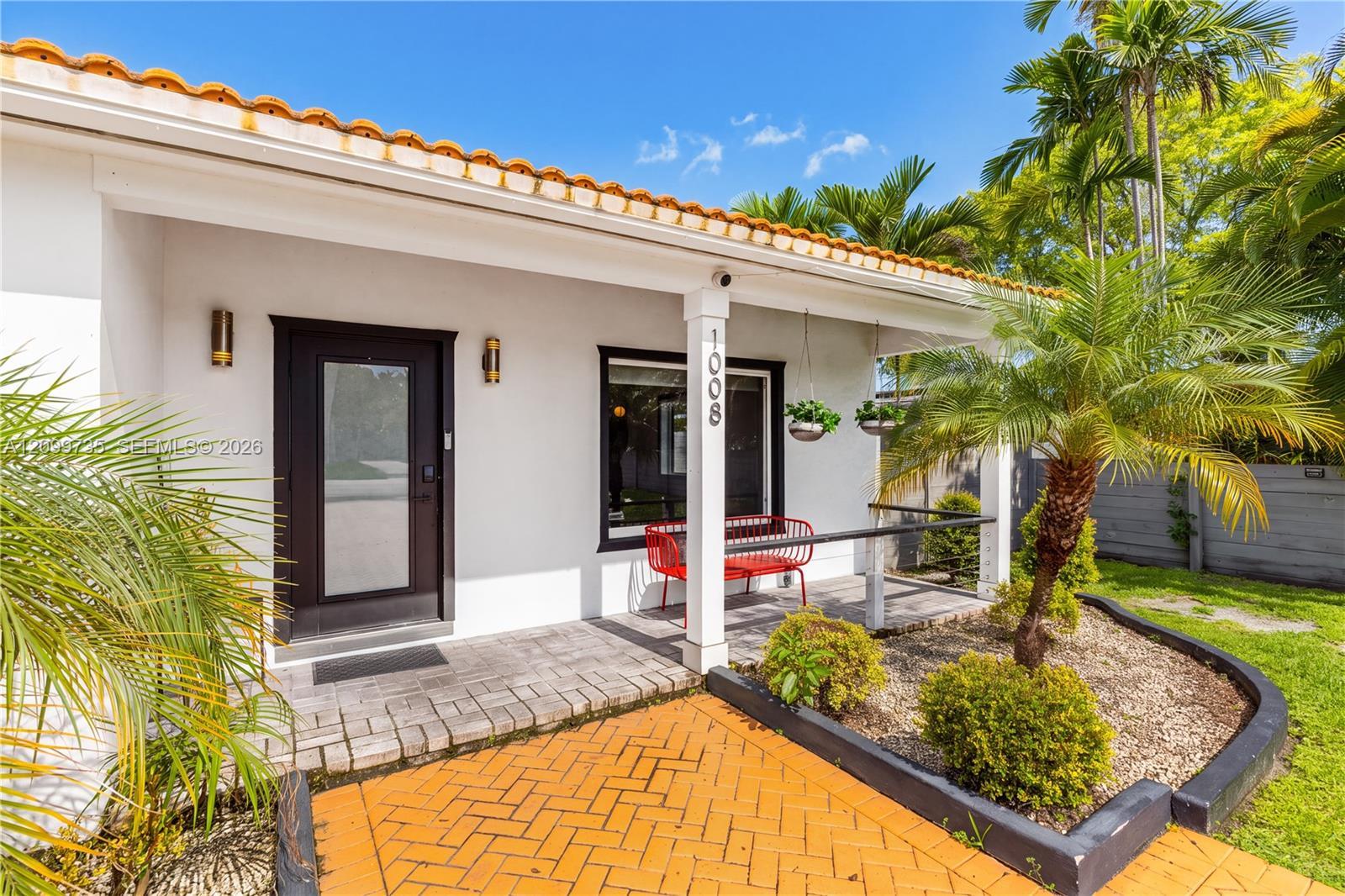 1008 Moffett St, Hallandale Beach FL 33009 photo 5