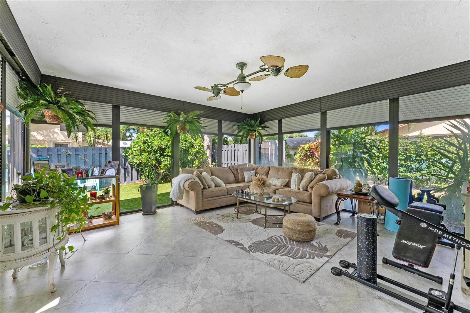 819 NW 25th Avenue, Delray Beach FL 33445 photo 3