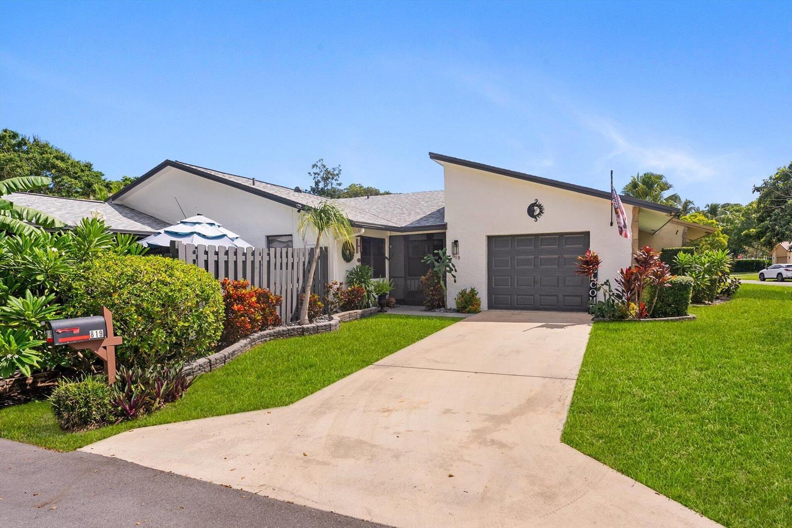819 NW 25th Avenue, Delray Beach FL 33445 photo 5