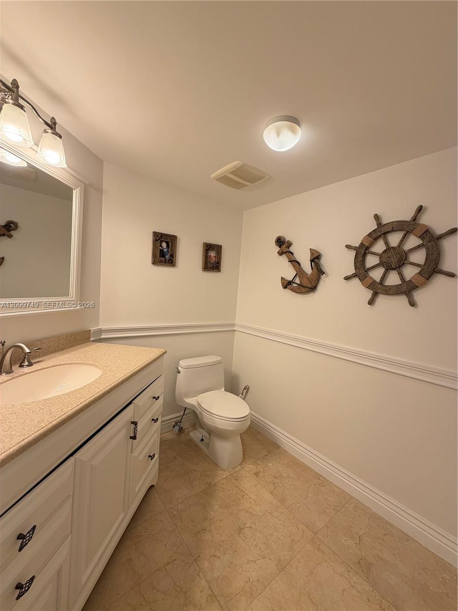 16699 Collins Ave # 2806, Sunny Isles Beach FL 33160 photo 5