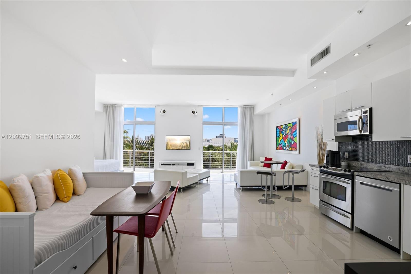 2001 Meridian Ave # 506, Miami Beach FL 33139 photo 5