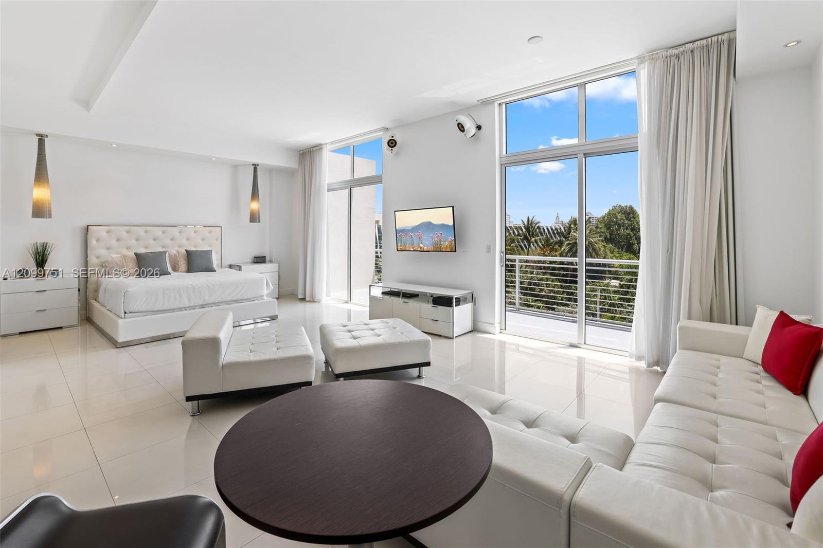 2001 Meridian Ave # 506, Miami Beach FL 33139 photo 4