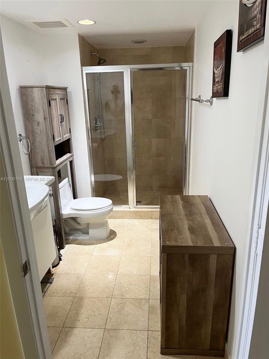 1830 S Ocean Dr # 3705, Hallandale Beach FL 33009 photo 4