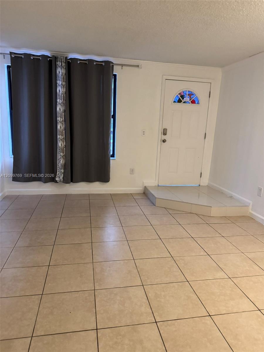 2091 W 54th Ter # 37, Hialeah FL 33016 photo 2