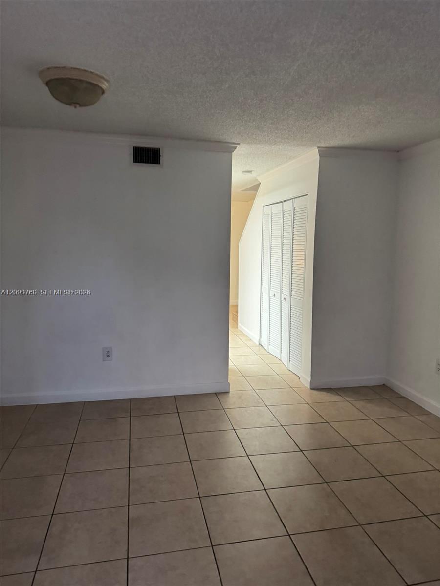 2091 W 54th Ter # 37, Hialeah FL 33016 photo 4