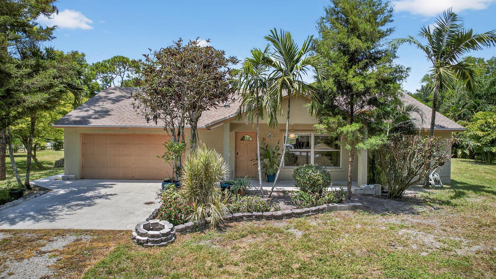 16971 W Mayfair Drive W, FL 33470 photo 2