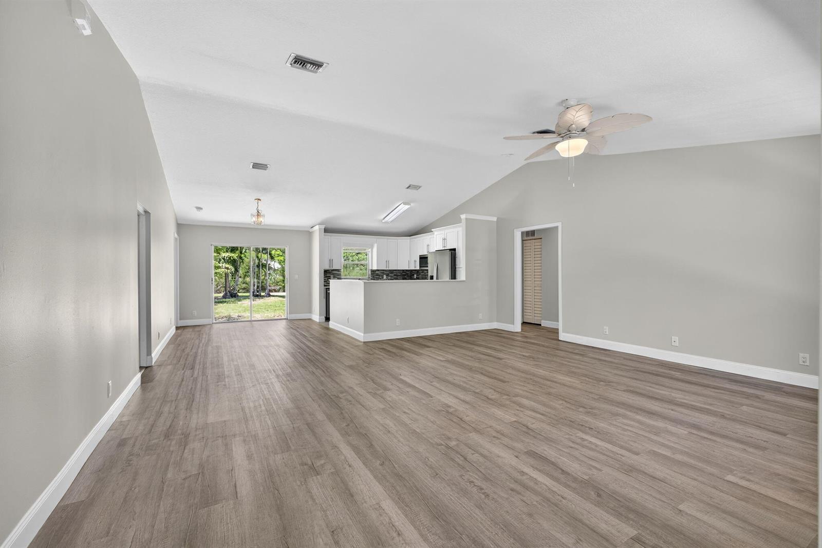 16971 W Mayfair Drive W, FL 33470 photo 5
