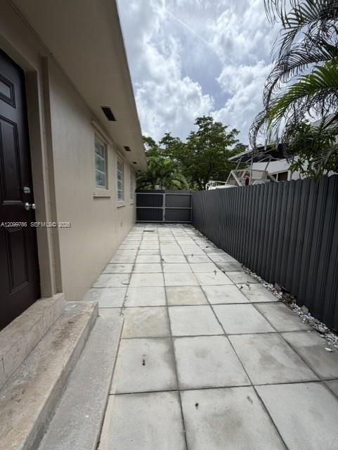 117 Carlisle Dr # a, Miami Springs FL 33166 photo 4