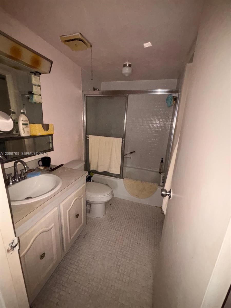 9022 NE 8th Ave # 3R, Miami Shores FL 33138 photo 5