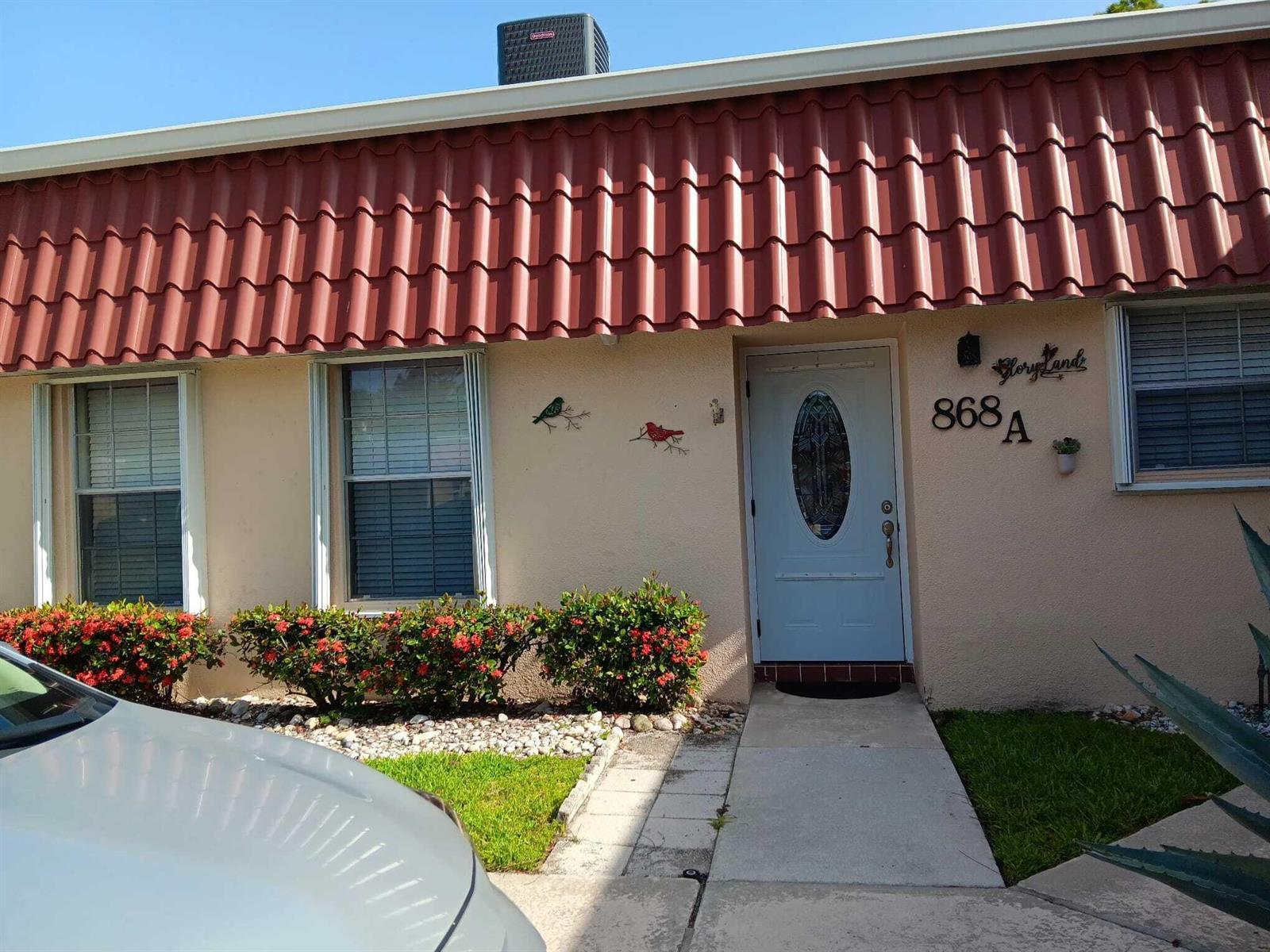 868 Worcester # A, Lake Worth FL 33467 photo 2