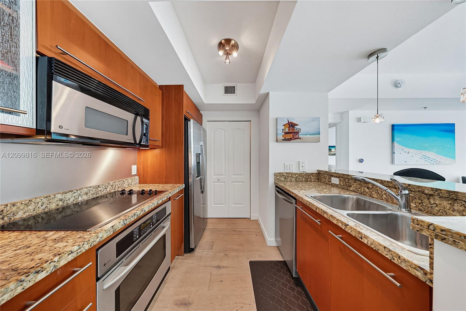 110 Washington Ave # 2312, Miami Beach FL 33139 photo 5
