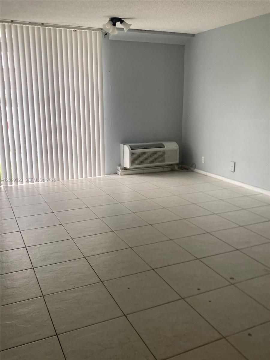16450 NW 2nd Ave # 104, Miami FL 33169 photo 3
