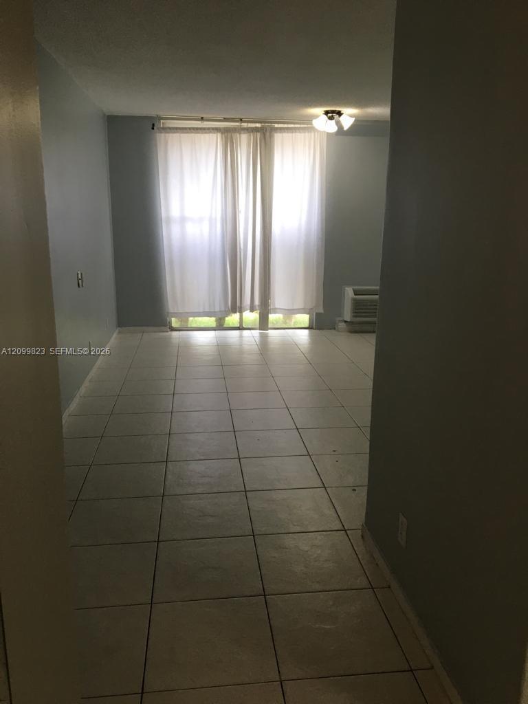 16450 NW 2nd Ave # 104, Miami FL 33169 photo 4