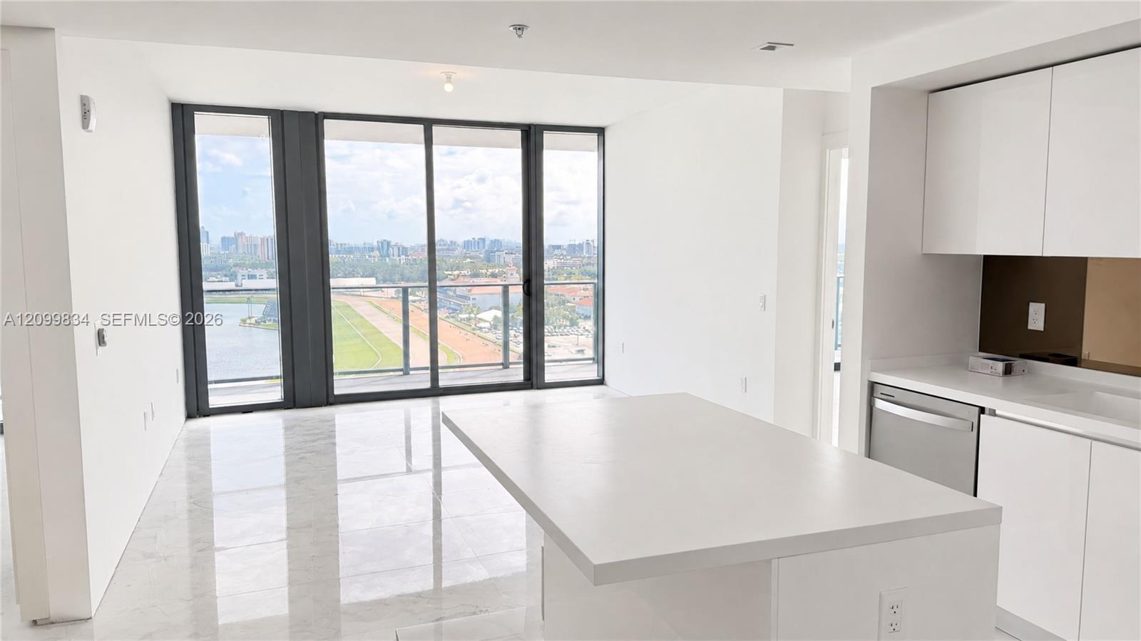 1170 E Hallandale beach Blvd # 2009, Hallandale Beach FL 33009 photo 5