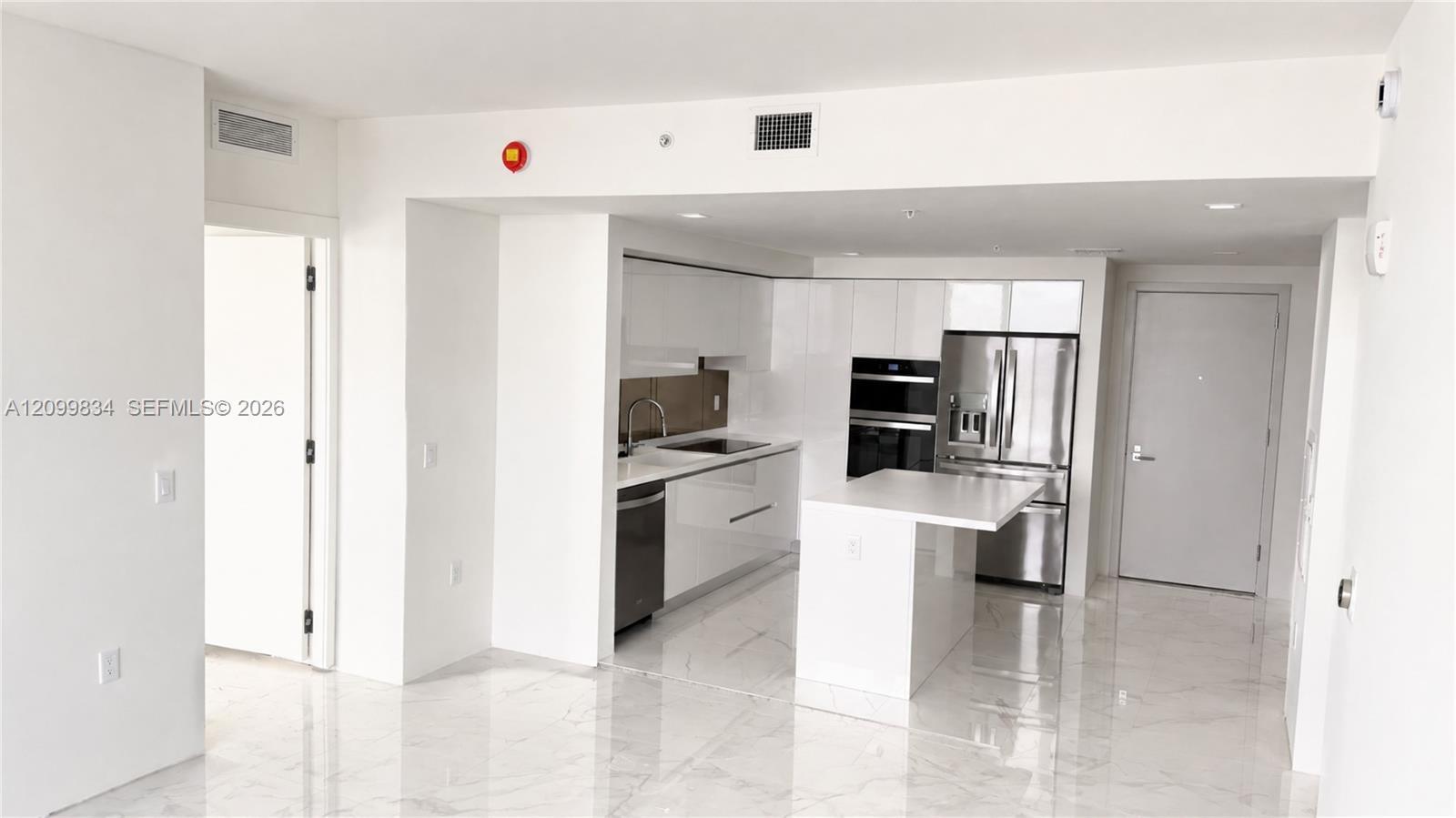 1170 E Hallandale beach Blvd # 2009, Hallandale Beach FL 33009 photo 4