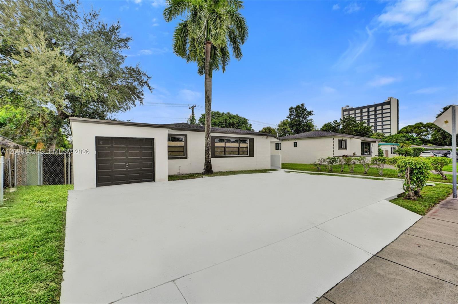 16911 NE 6th Ave, North Miami Beach FL 33162 photo 4