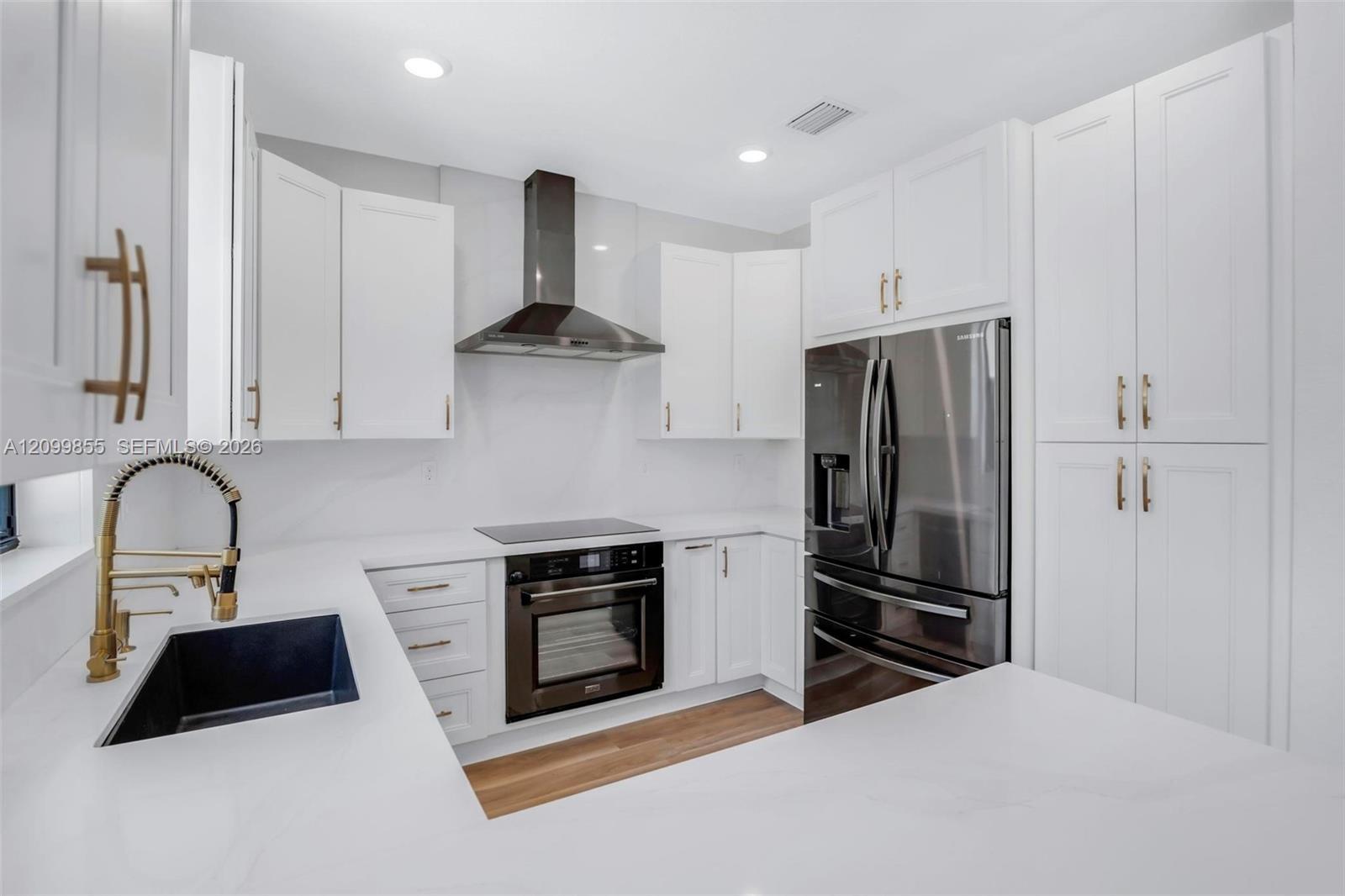4664 Banker Ter, Davie FL 33314 photo 5