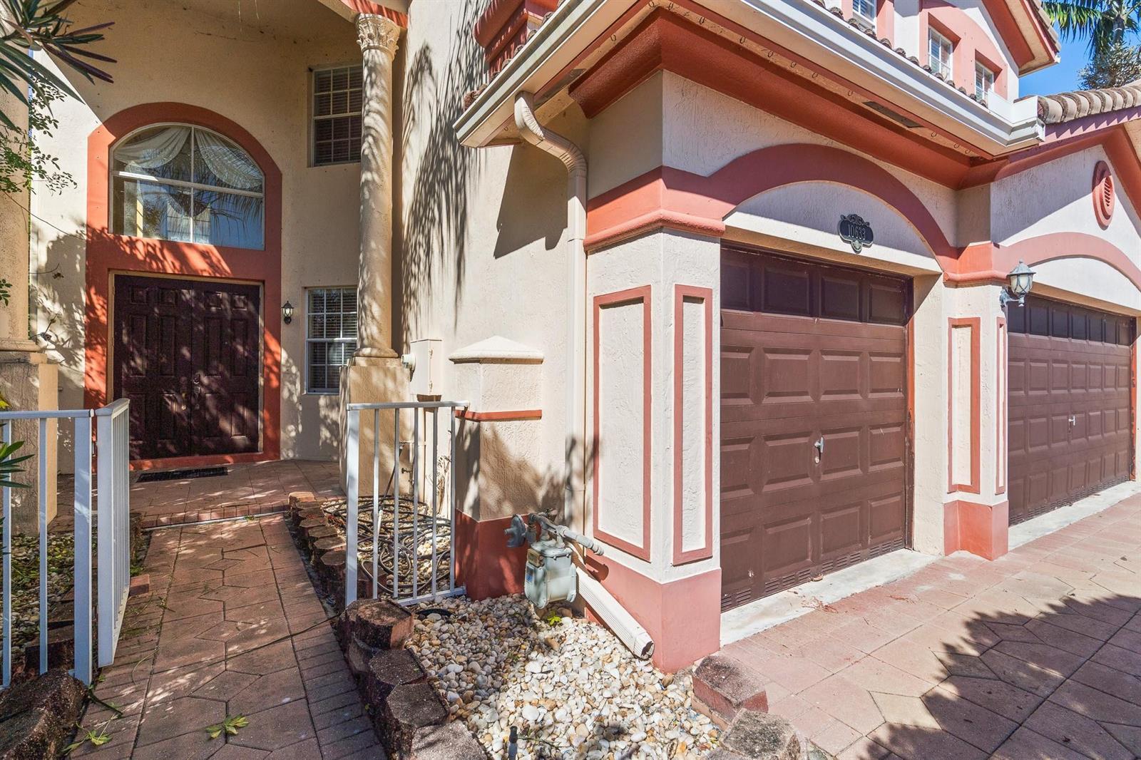10633 OLD HAMMOCK Way, Wellington FL 33414 photo 2