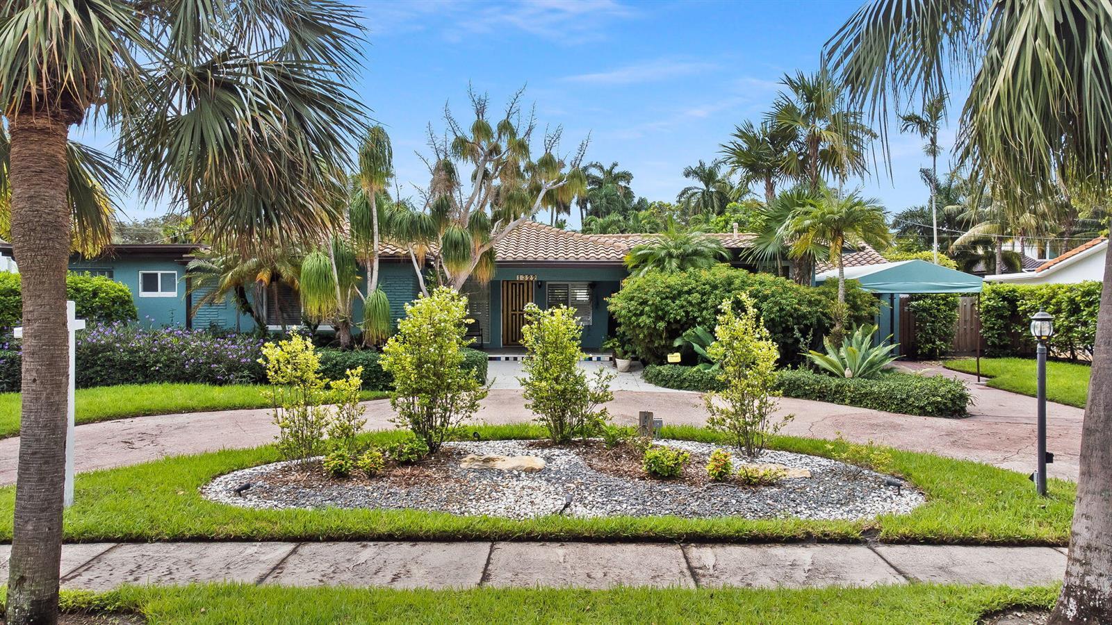 1322 MONROE Street, Hollywood FL 33019