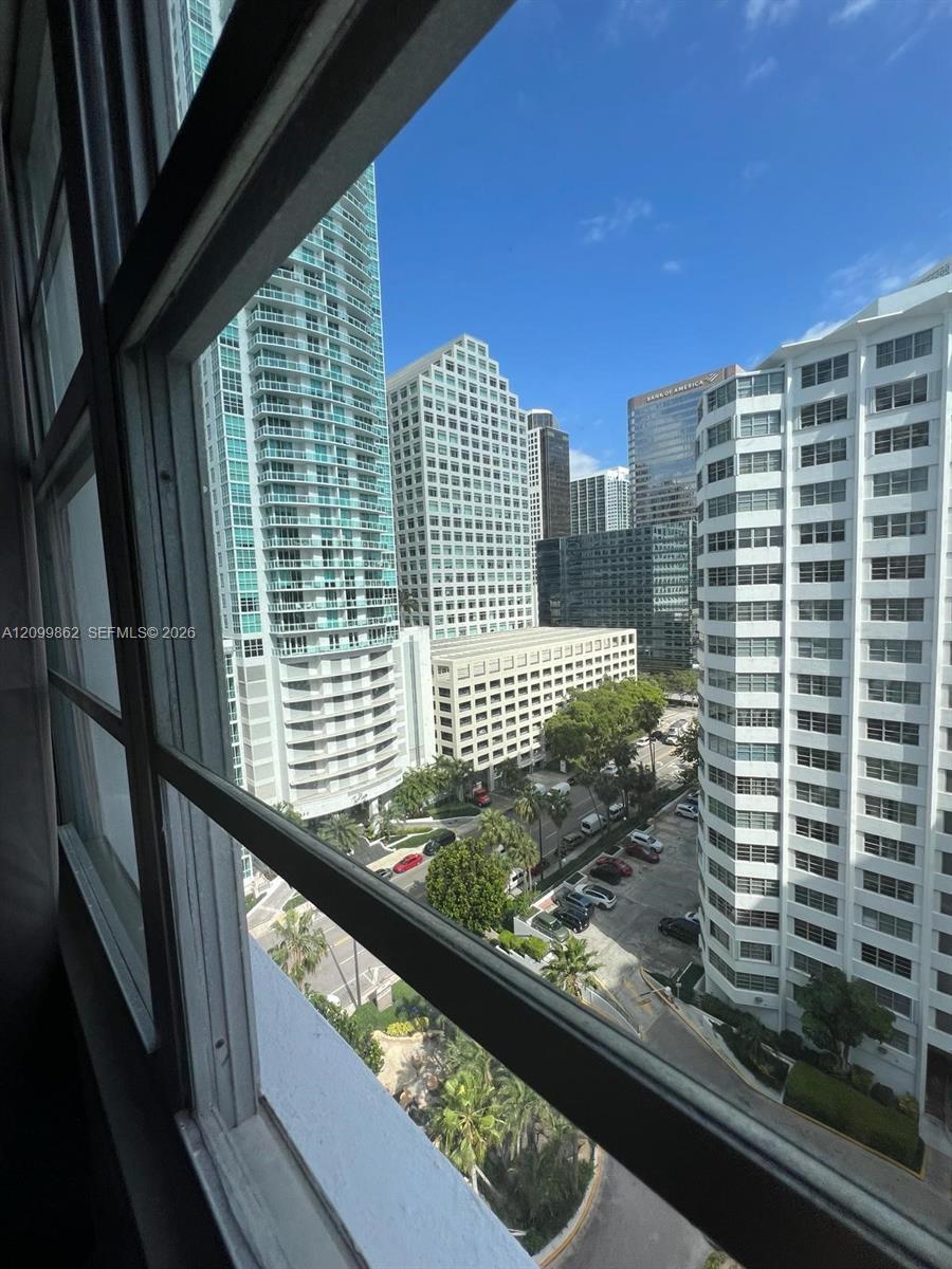 999 Brickell Bay Dr # 1506, Miami FL 33131 photo 2