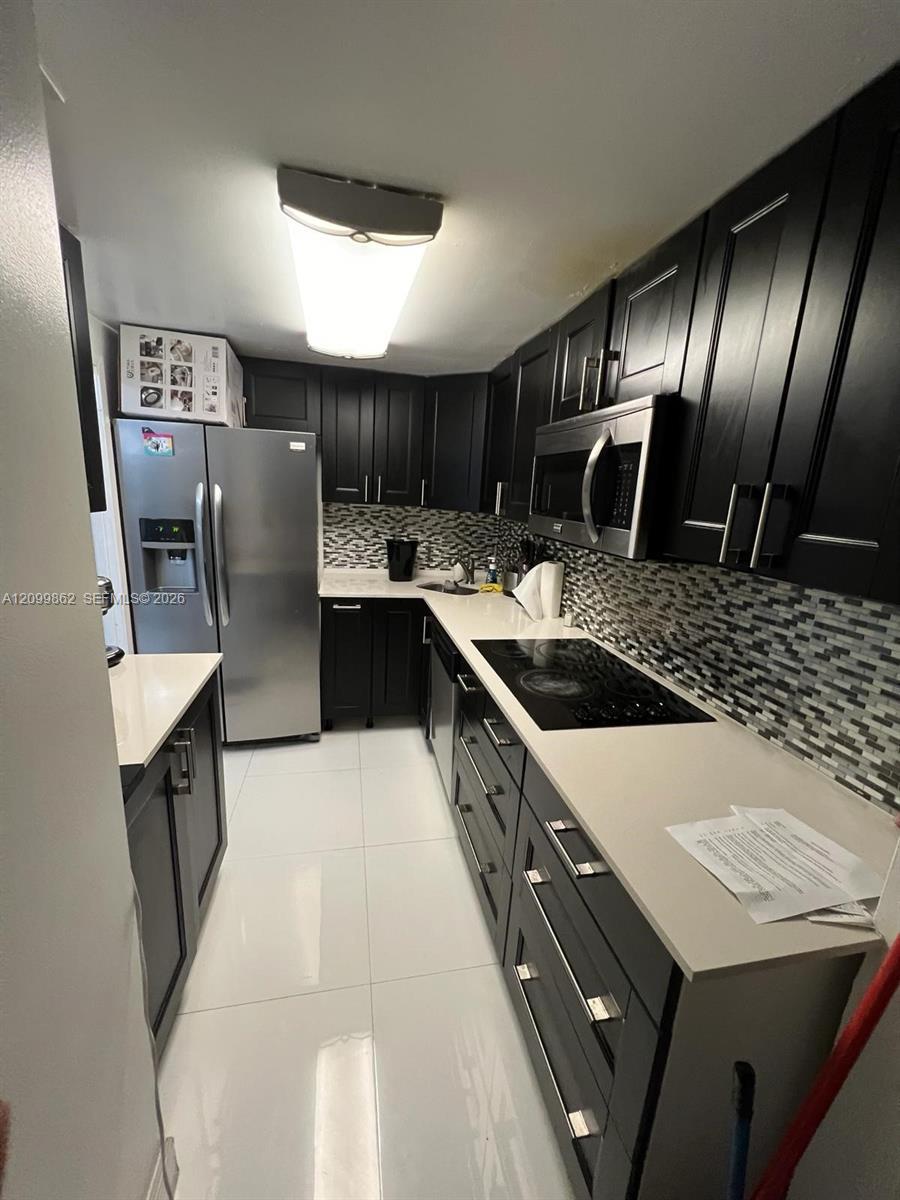 999 Brickell Bay Dr # 1506, Miami FL 33131 photo 3