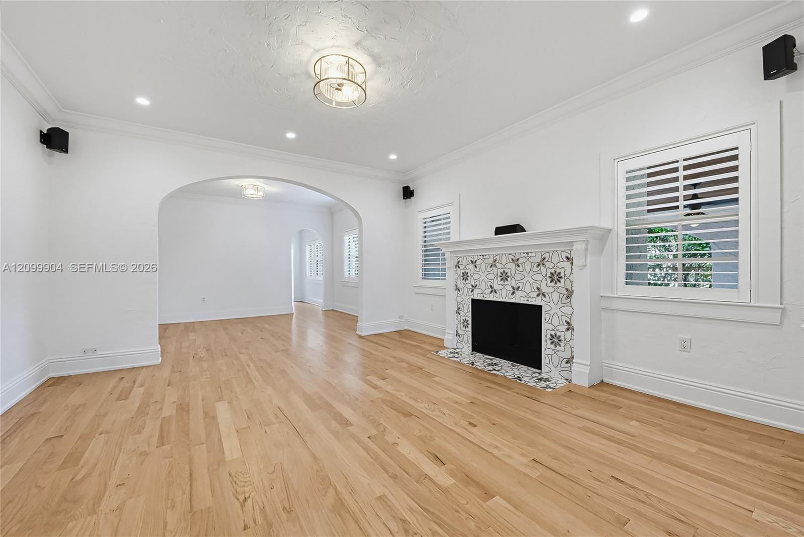 910 Santiago St, Coral Gables FL 33134 photo 3
