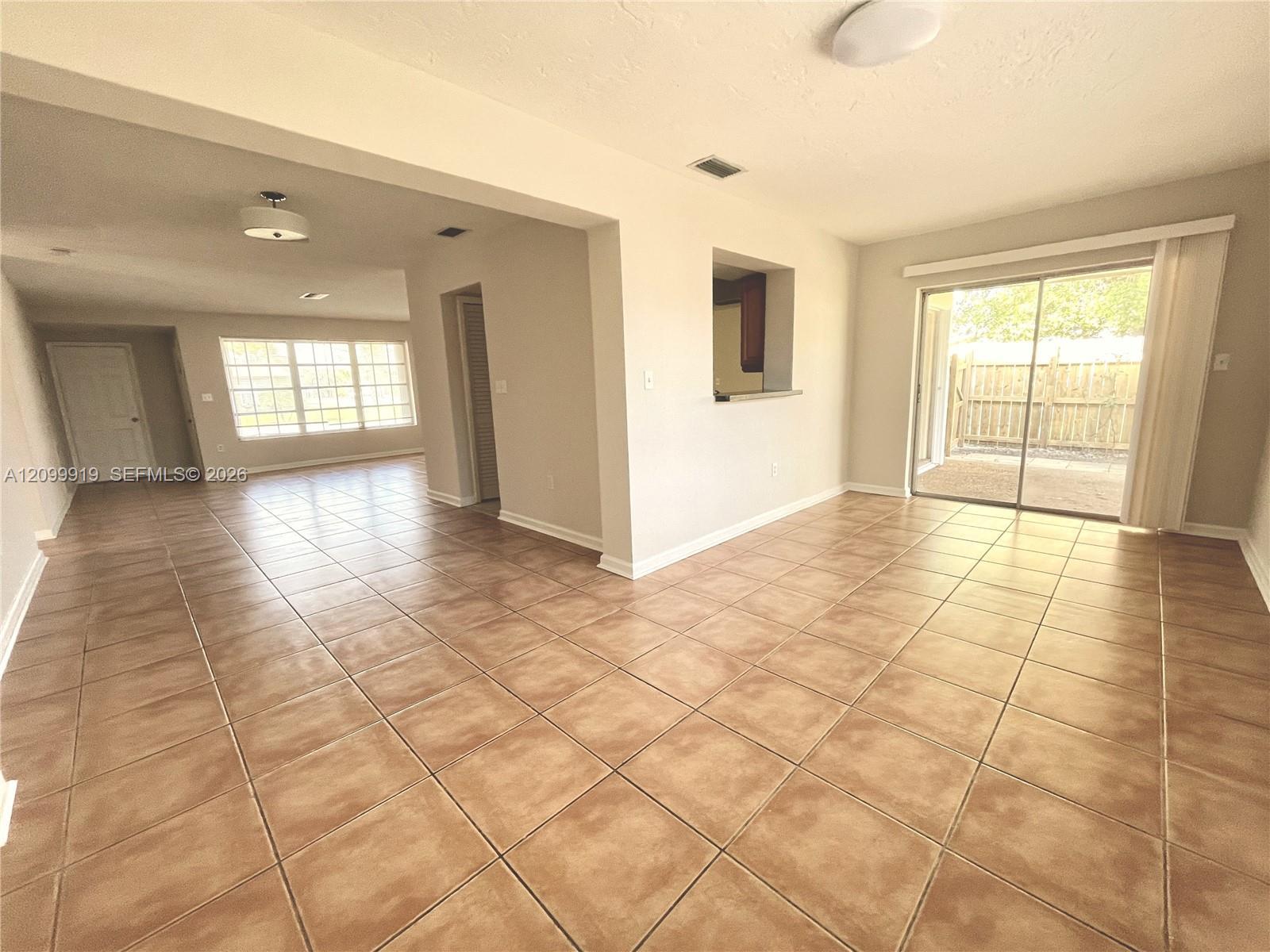 8561 Sheraton Dr, Miramar FL 33025 photo 5