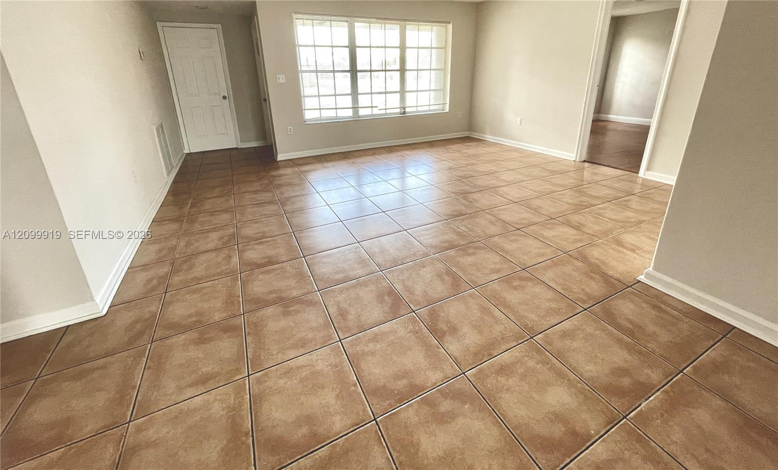8561 Sheraton Dr, Miramar FL 33025 photo 4