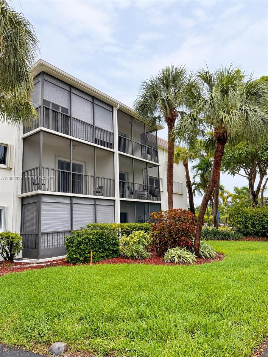 701 NE 1st Ct # 210, Hallandale Beach FL 33009 photo 3