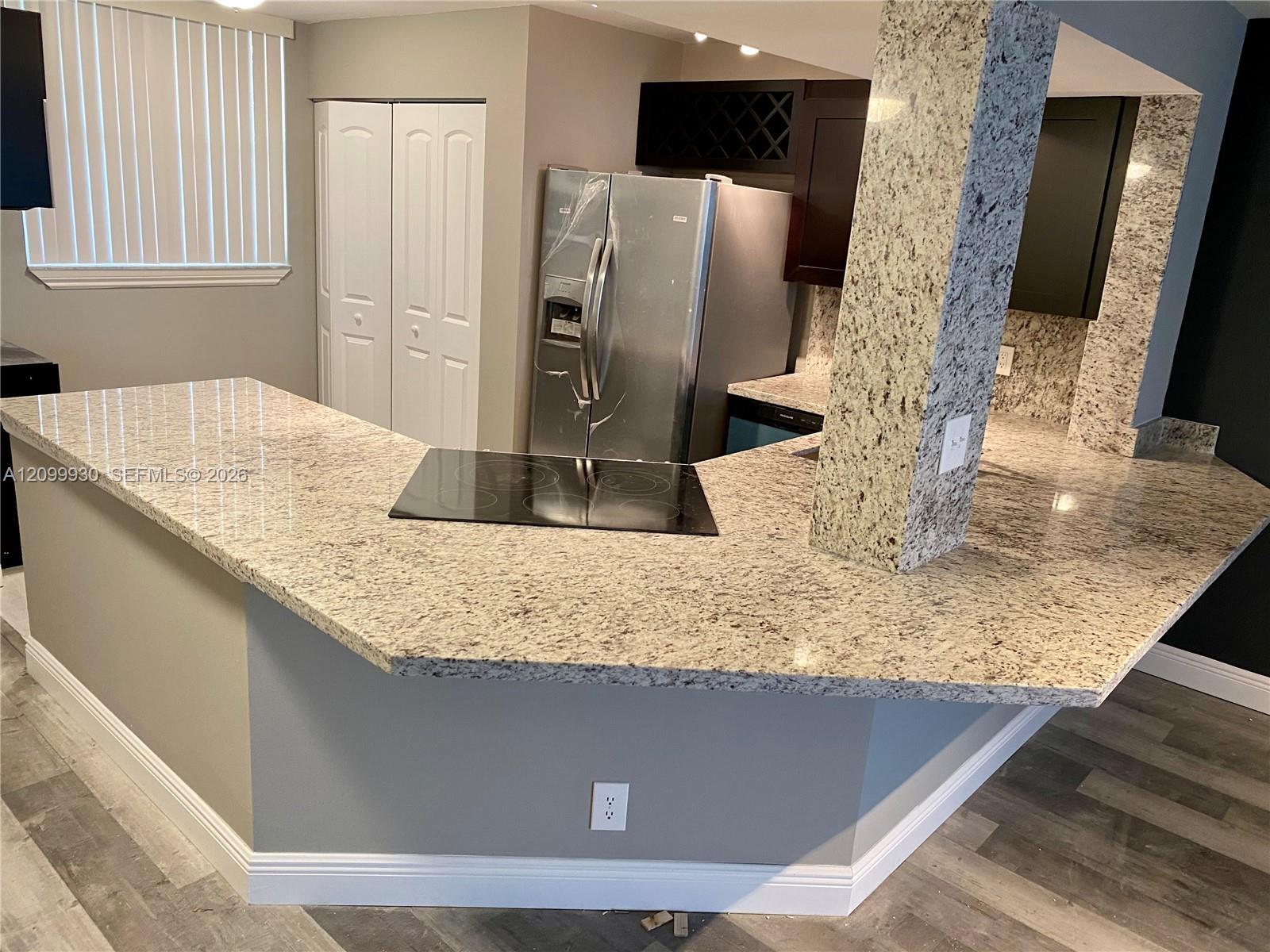 117 Lake Emerald Dr # 209, Oakland Park FL 33309