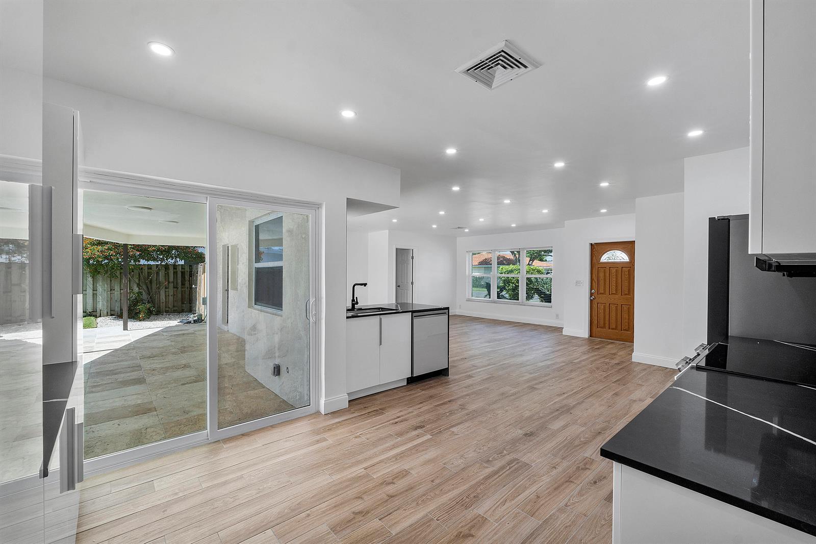 400 SW 9TH Avenue, Boca Raton FL 33486 photo 5