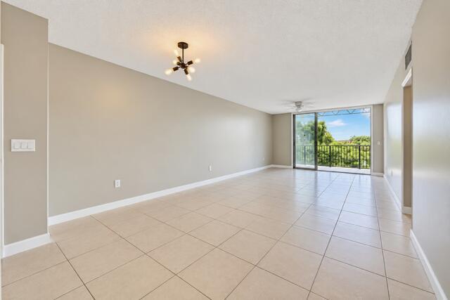 1410 S Federal Highway # 303, FL 33460 photo 3