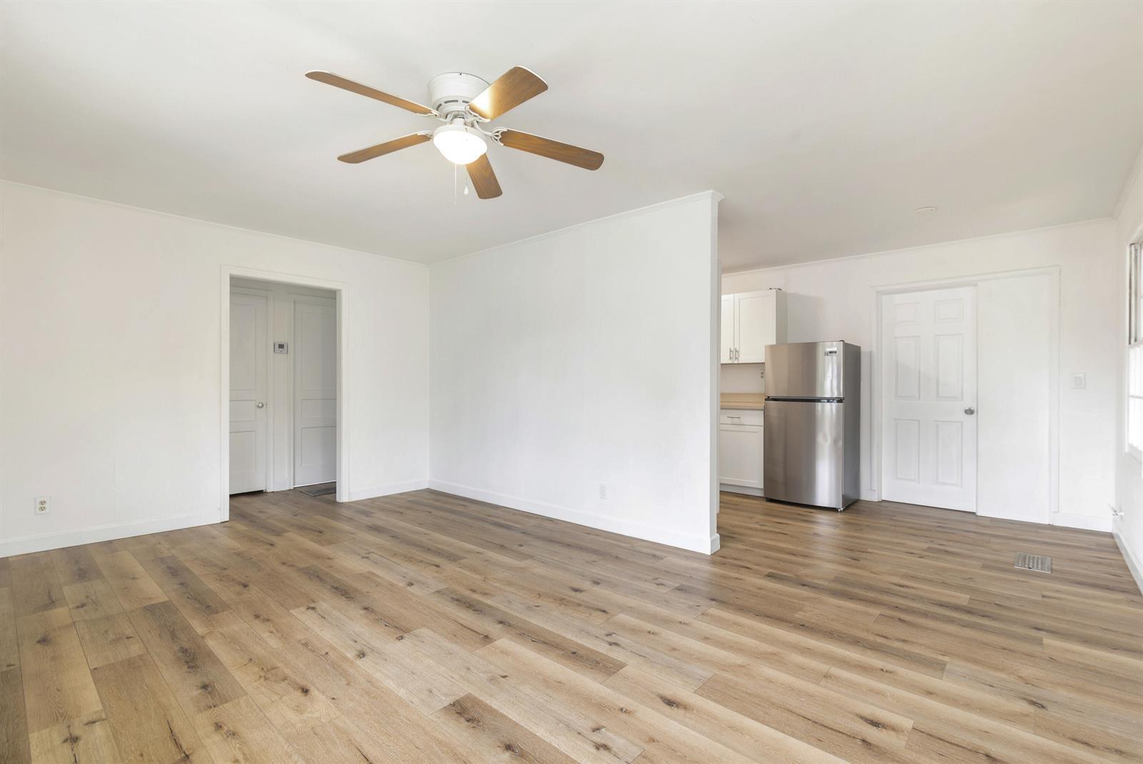 2518 N Genessee Avenue, West Palm Beach FL 33409 photo 4