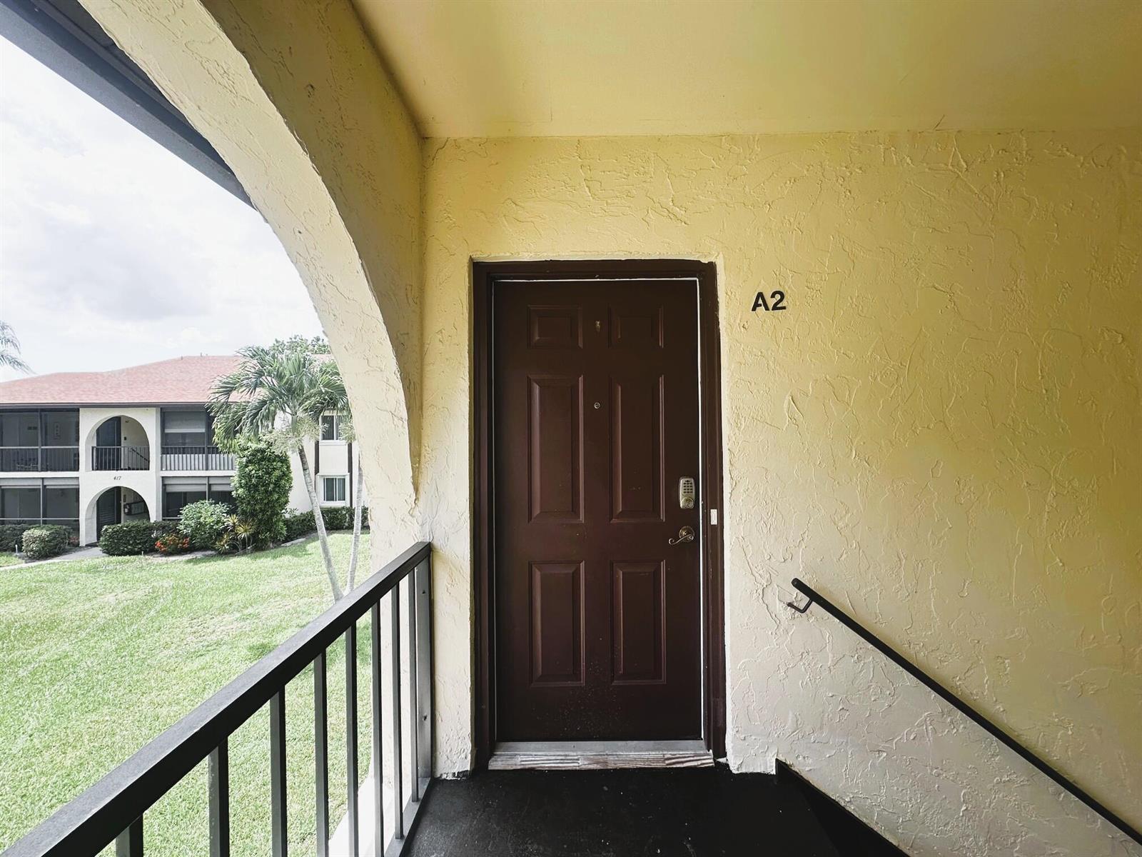 5801 Whispering Pine Way # 2, FL 33463 photo 2