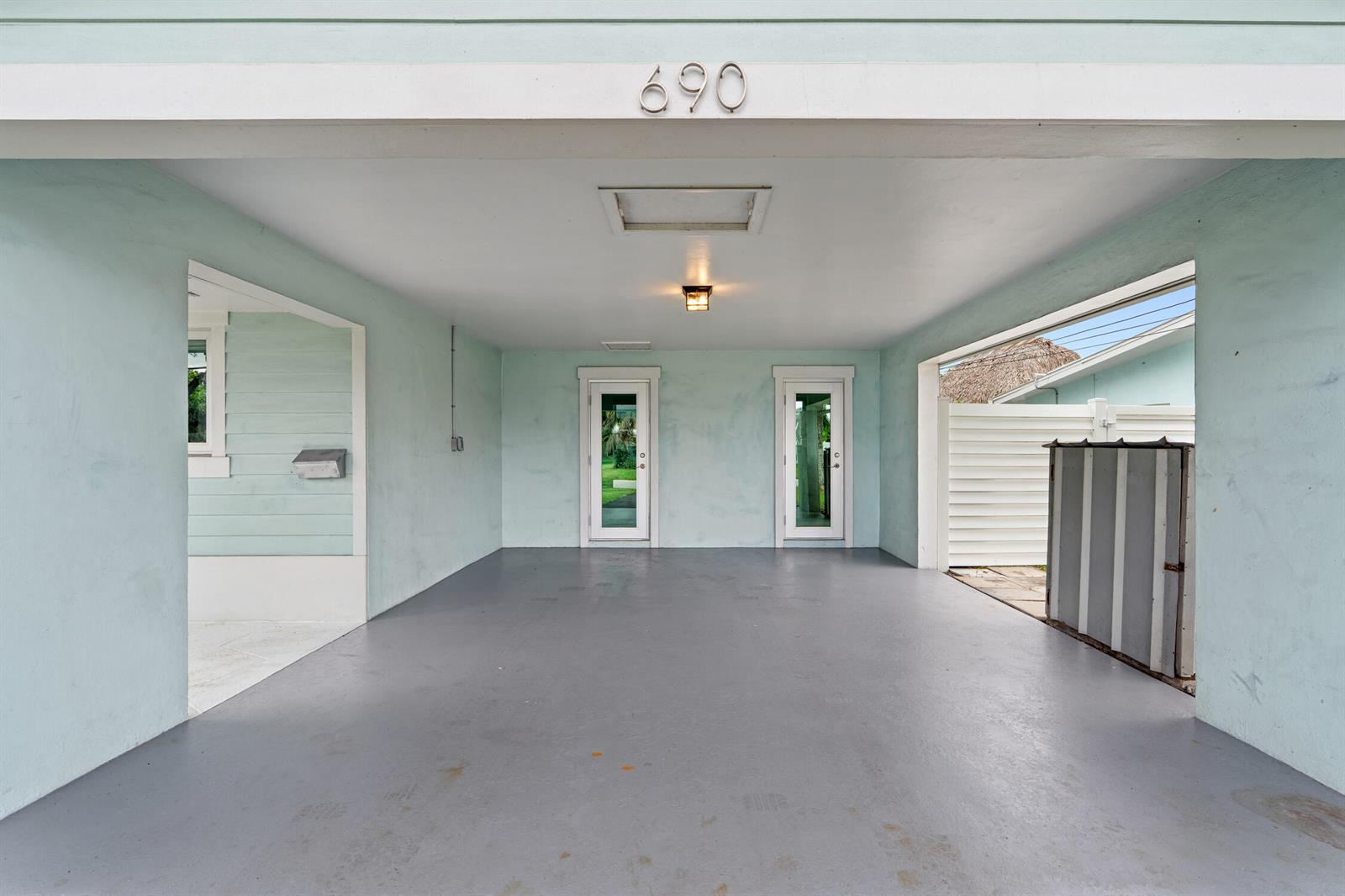 690 SE 5th Court, Pompano Beach FL 33060 photo 5